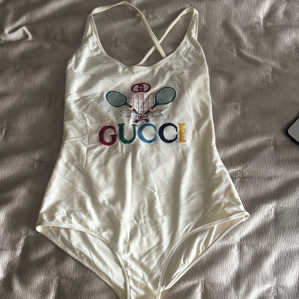 Gucci Kids Cream Tennis Graphic One Piece
